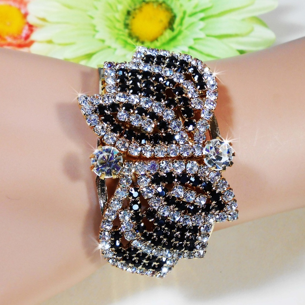 Black Onyx & CZ Hinged Crystal Bangle Bracelet D